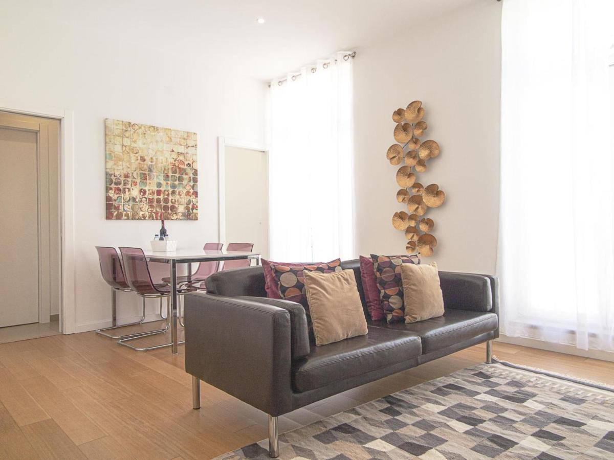 Baixa Chiado 2 Bedroom Duplex Apt With Ac Elevator Lisboa Eksteriør billede