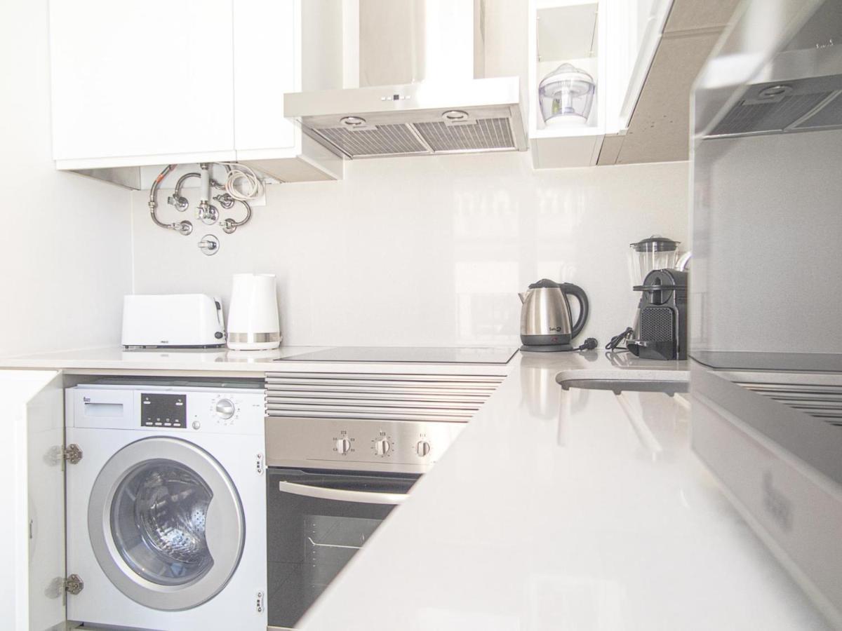 Baixa Chiado 2 Bedroom Duplex Apt With Ac Elevator Lisboa Eksteriør billede